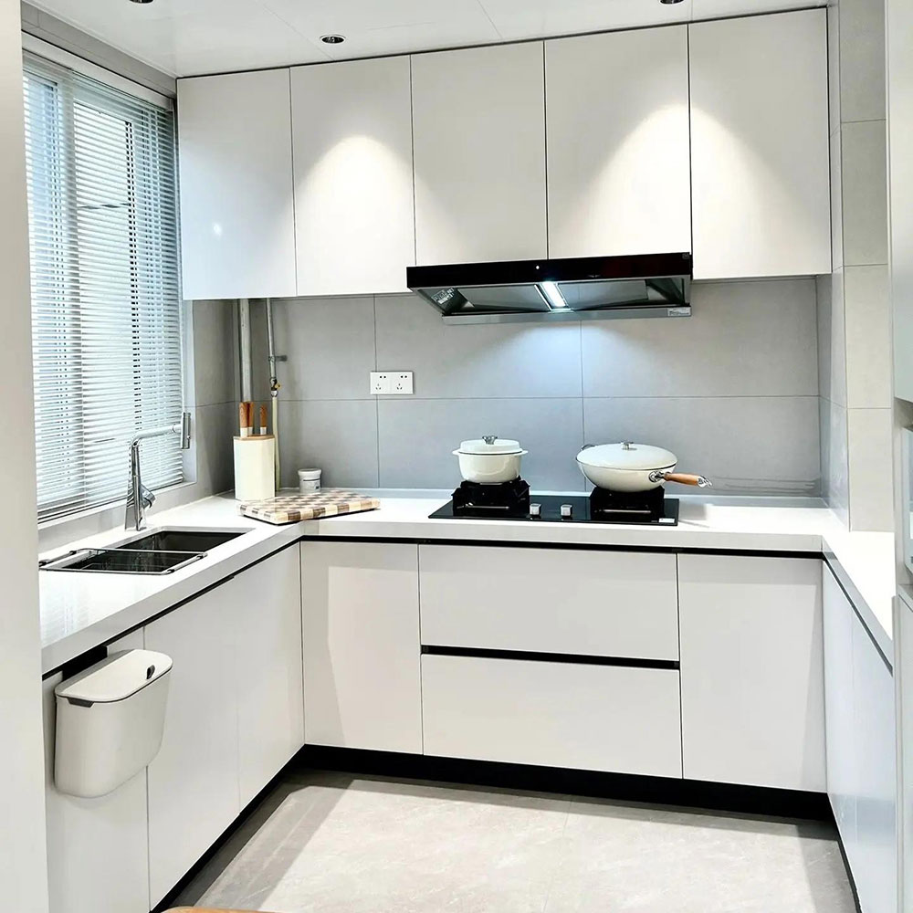 pure-white-kitchen
